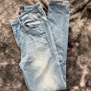 Abercrombie & Fitch Women's Light Blue Skinny Jeans